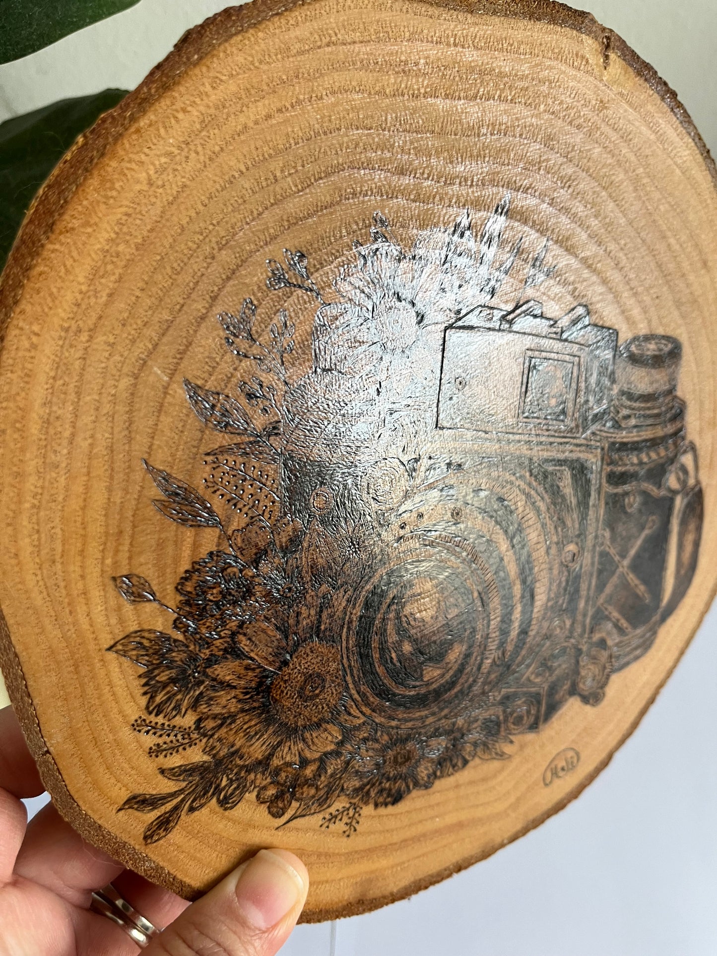 Vintage Camera with Flowers | Original Pyrography on Natural Wood Slice | Handmade by Rosaria